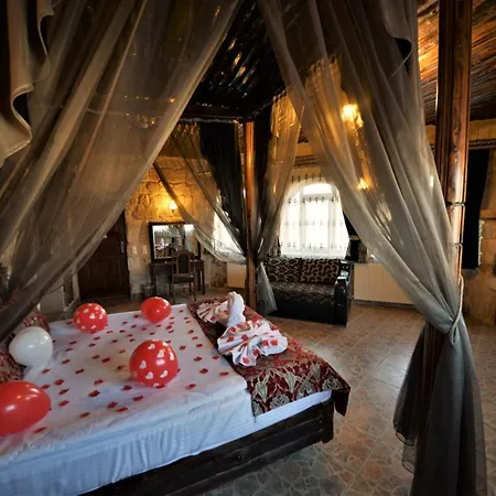 Dedeli Cave 4* Ürgüp